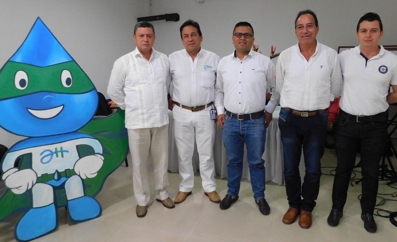 Luis Gallego, Jorge Bermeo, Camilo Bravo, Guillermo Castro y Carlos Puentes.